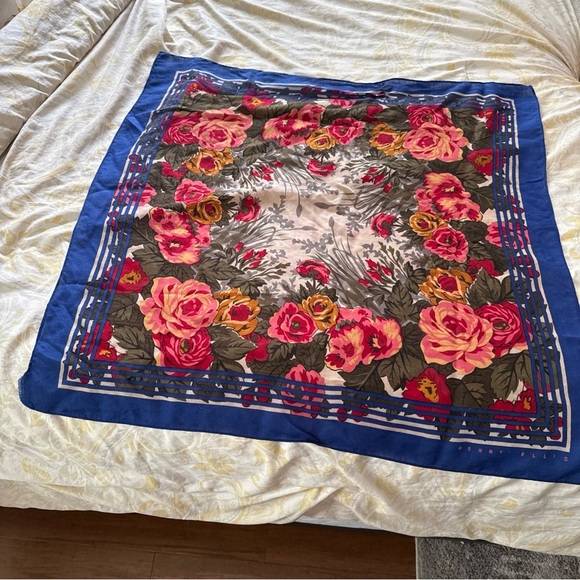 Perry Ellis Blue Floral Scarf - Picture 3 of 8